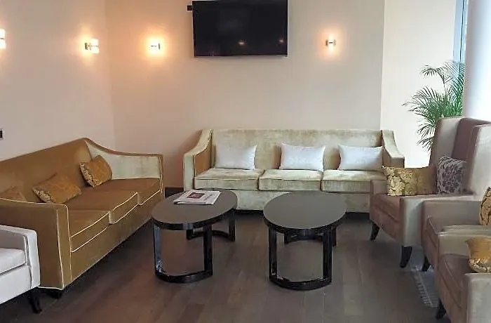 Skyline Frankfurt 4*