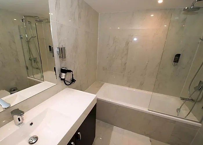 Skyline Frankfurt 4*